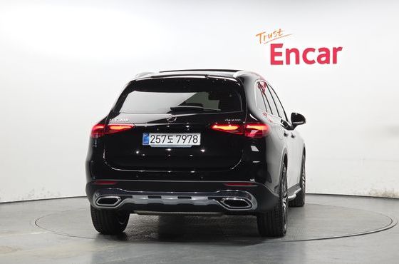 Mercedes-Benz GLC-Class GLC 300 4MATIC Avantgarde — пробег 24 757 км — фото 4 из 5
