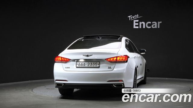 Hyundai Genesis из Кореи Encar
