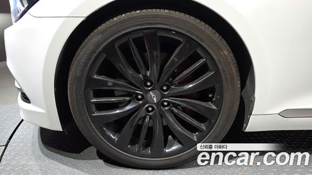 Hyundai Genesis из Кореи Encar