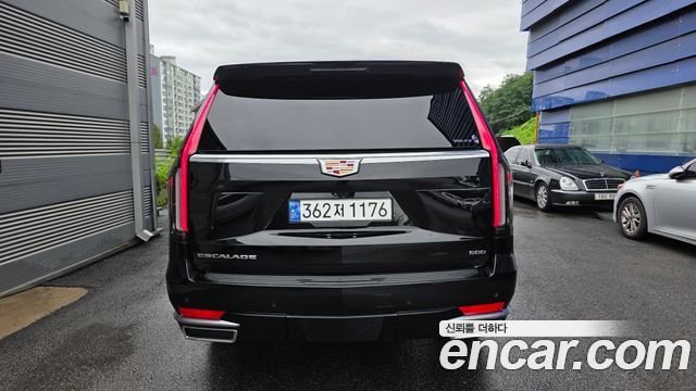 Cadillac Escalade 6.2 ESV ESV Premium Luxury Platinum — пробег 55 631 км — фото 4 из 5