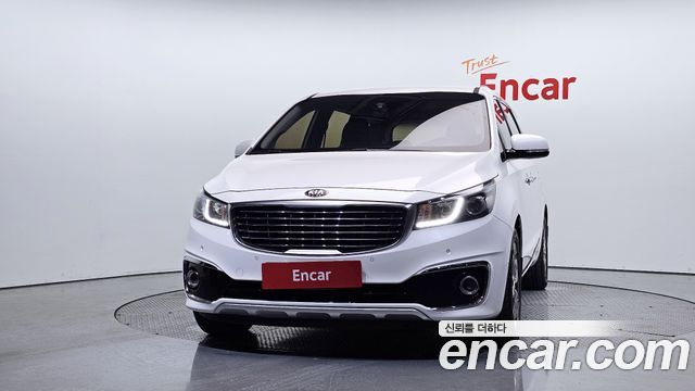 Kia Carnival из Кореи Encar