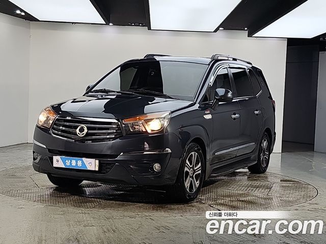 Ssangyong KORANDO 4WD GT 9-seater — пробег 126 758 км — фото 1 из 5
