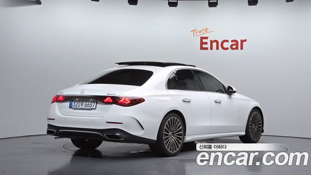 Mercedes-Benz E-Class из Кореи Encar