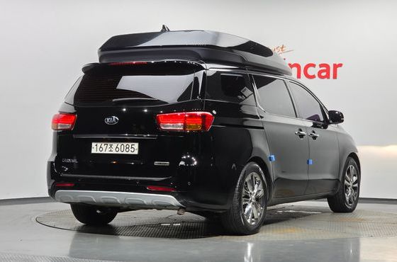 Kia Carnival 9-seater Hi-Limousine Prestige — пробег 153 983 км — фото 2 из 5