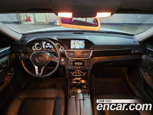 Mercedes-Benz E-Class E300 Avantgarde Sports Package — пробег 107 500 км — фото 5 из 5