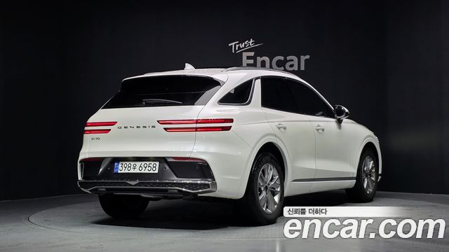 Genesis GV70 из Кореи Encar