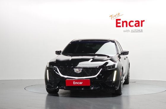 Cadillac CT5 2.0 Sport — пробег 73 274 км — фото 3 из 5