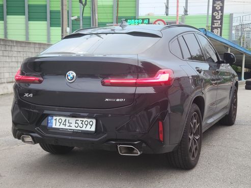 BMW X4 xDrive20i M Sport — пробег 15 000 км — фото 5 из 5