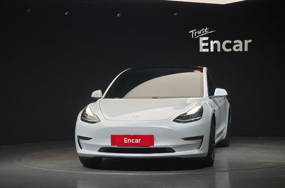 Tesla Model 3 Standard Range Plue RWD — пробег 91 641 км — фото 3 из 5