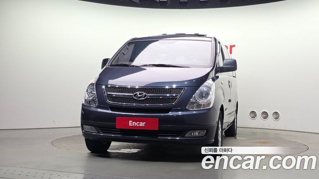 Hyundai Starex 12-Seater Wagon CVX Premium — пробег 117 632 км — фото 3 из 5