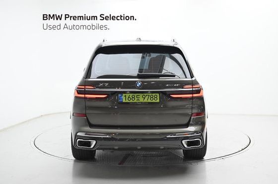 BMW X7 xDrive 40i M Sport 6STR — пробег 4 076 км — фото 4 из 5