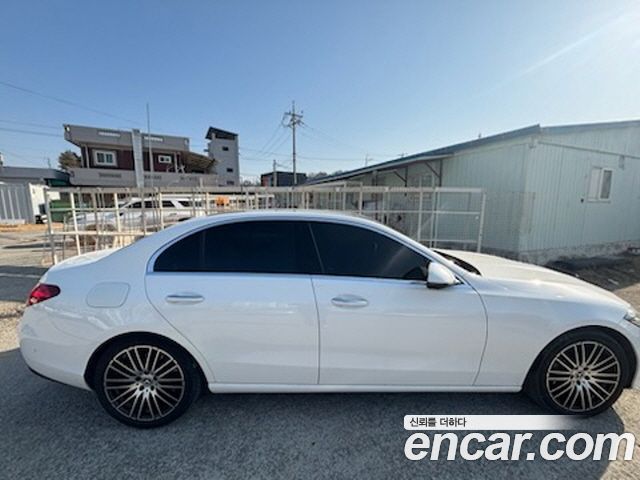 Mercedes-Benz C-Class C300 4MATIC Avantgarde — пробег 31 020 км — фото 2 из 5