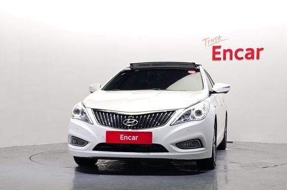 Hyundai Grandeur Premium — пробег 125 585 км — фото 3 из 5