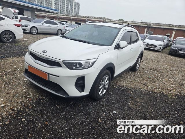 Kia Stonic Diesel 1.6 Deluxe — пробег 242 676 км — фото 3 из 5