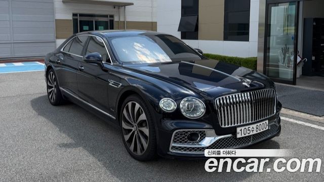 Bentley Flying Spur 4.0 Azure — пробег 30 000 км — фото 1 из 5