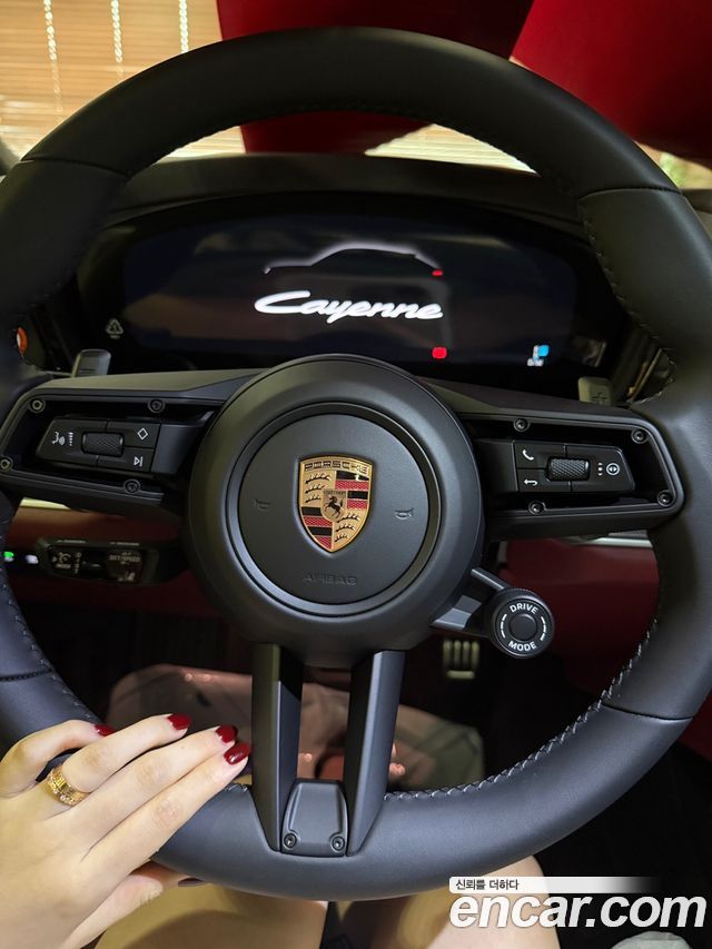 Porsche Cayenne 3.0 Coupe — пробег 12 660 км — фото 2 из 5