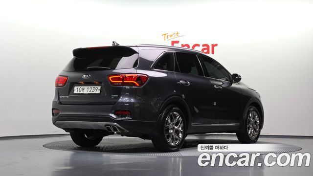 Kia Sorento Diesel 2.2 4WD Master Special — пробег 68 908 км — фото 2 из 5