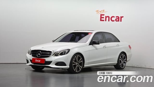 Mercedes-Benz E-Class E220 Bluetec Avantgarde Sport — пробег 138 659 км — фото 1 из 5