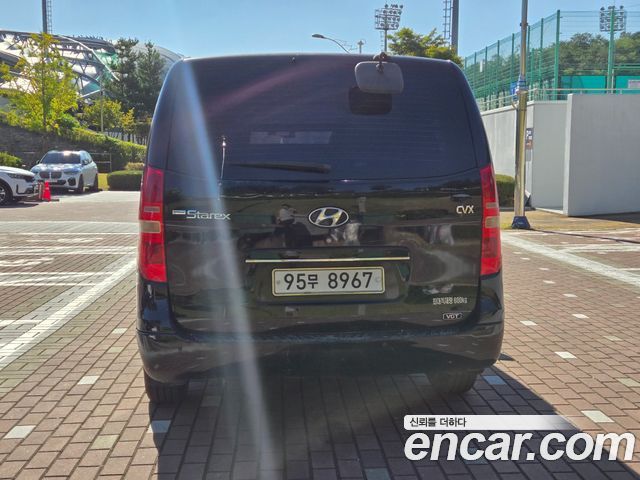 Hyundai Starex 5-Seater VAN CVX Deluxe — пробег 135 320 км — фото 4 из 5