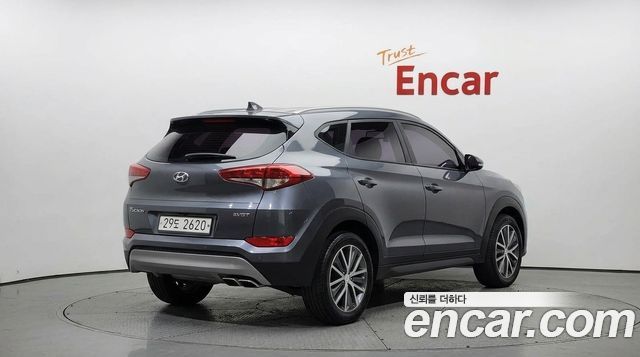 Hyundai Tucson из Кореи Encar