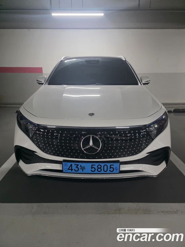 Mercedes-Benz EQA EQA250 AMG Line — пробег 2 500 км — фото 3 из 5