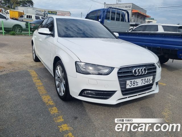Audi A4 2.0 TDI B8 — пробег 130 000 км — фото 1 из 5