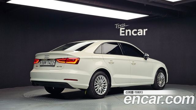 Audi A3 2.0 TDI 8V — пробег 70 261 км — фото 2 из 5