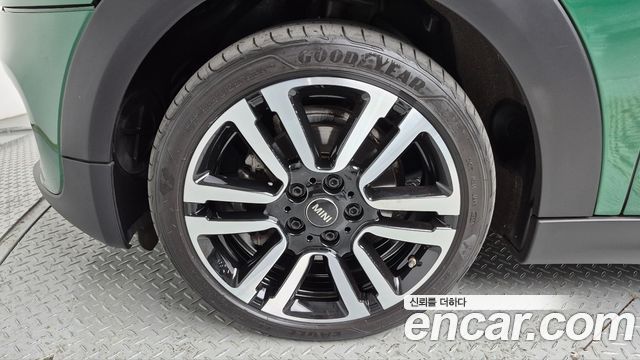 Mini Cooper из Кореи Encar