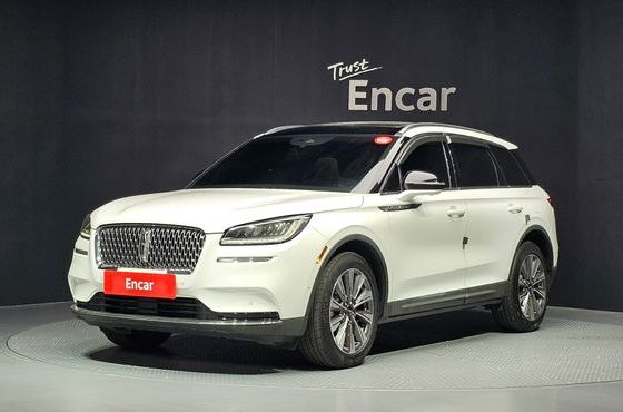 Lincoln Corsair 2.0 Reserve AWD — пробег 43 625 км — фото 1 из 5