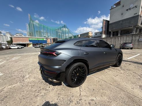 Lamborghini Urus 4.0 V8 SE — пробег 3 450 км — фото 3 из 5