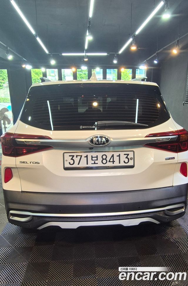 Kia Seltos из Кореи Encar