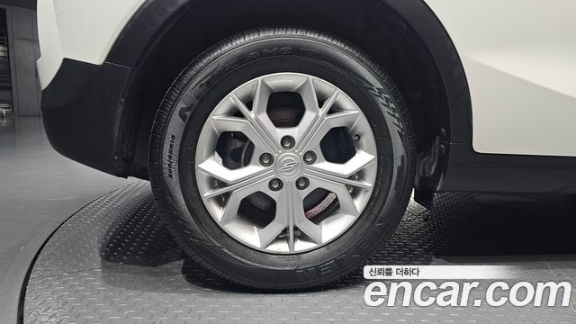 Ssangyong TIBOLI из Кореи Encar