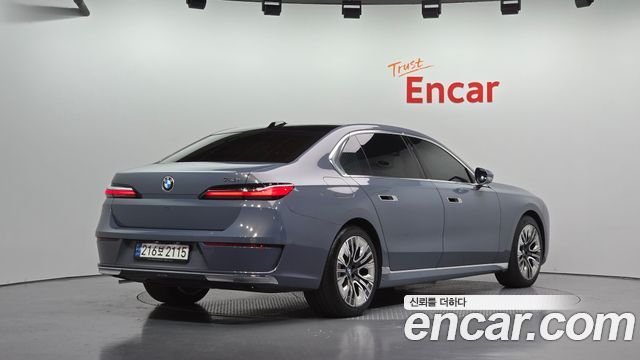 BMW 7-Series из Кореи Encar