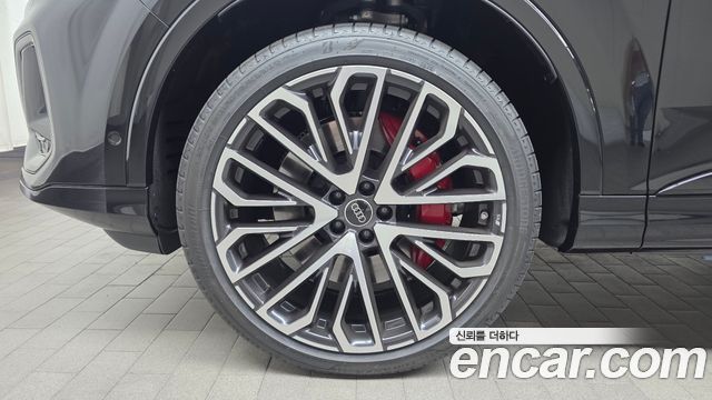Audi SQ7 4.0 TFSI Quattro — пробег 25 км — фото 5 из 5