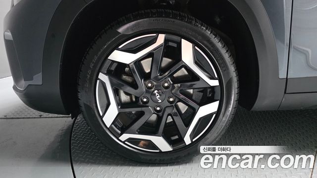 Kia Seltos из Кореи Encar