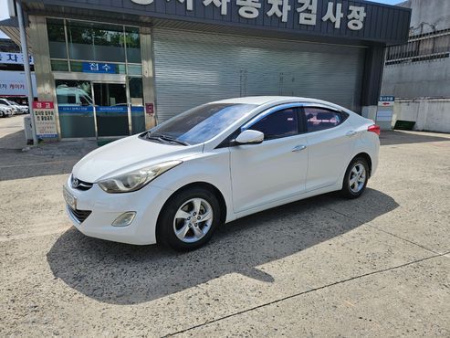 Hyundai AVANTE M16 GDI Luxury — пробег 76 451 км — фото 1 из 5