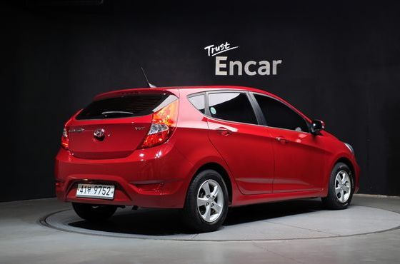 Hyundai Accent WIT 1.4 VVT Premier — пробег 66 984 км — фото 2 из 5