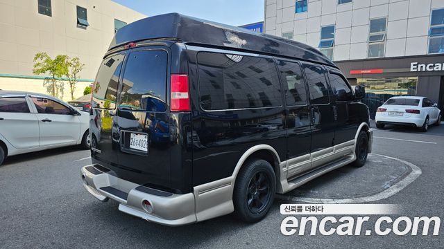 Chevrolet Express Van 5.3 — пробег 201 422 км — фото 2 из 5