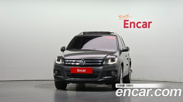 Volkswagen Tiguan 2.0 TDI  Premium 5N — пробег 89 940 км — фото 3 из 5