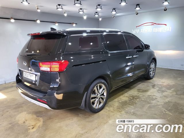 Kia Carnival из Кореи Encar