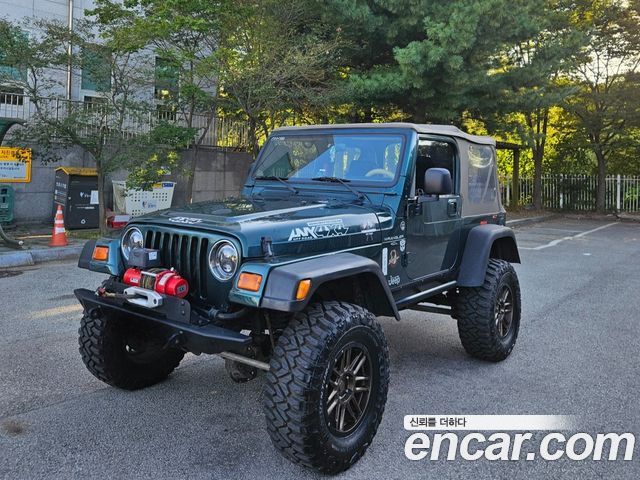 Jeep Wrangler 4.0 — пробег 171 788 км — фото 1 из 5