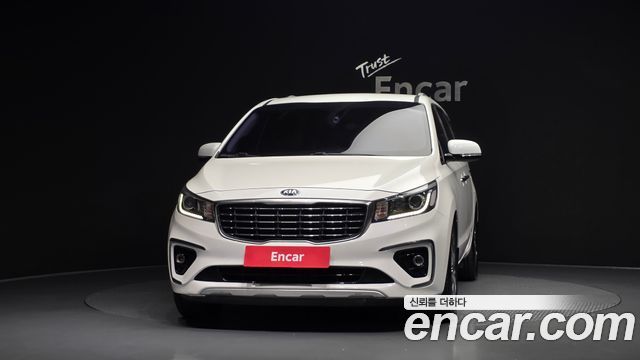 Kia Carnival из Кореи Encar