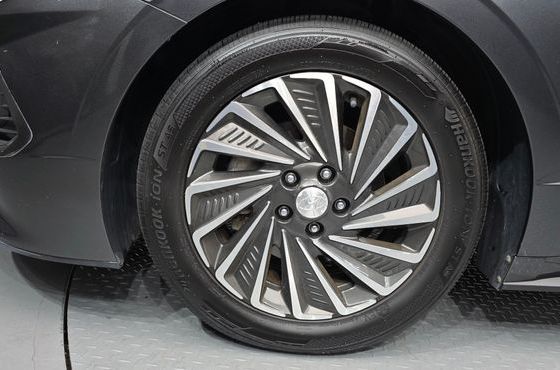 Hyundai Sonata Premium Family — пробег 65 356 км — фото 5 из 5