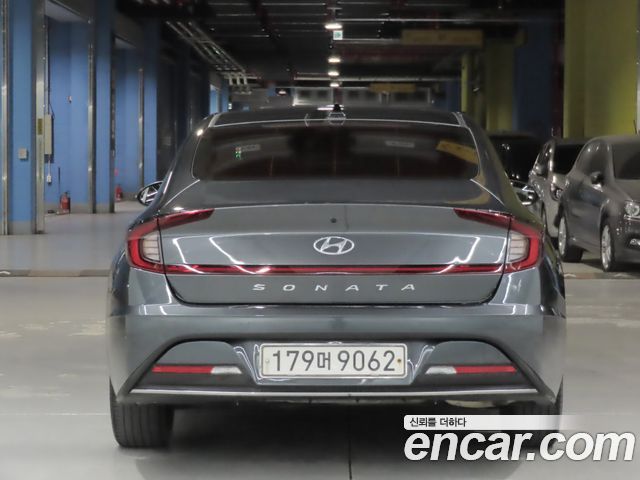 Hyundai Sonata 2.0 Premium Family — пробег 133 662 км — фото 3 из 5
