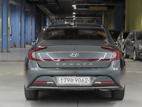 Hyundai Sonata 2.0 Premium Family — пробег 133 662 км — фото 3 из 5