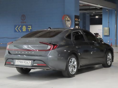 Hyundai Sonata 2.0 Premium Family — пробег 133 662 км — фото 4 из 5