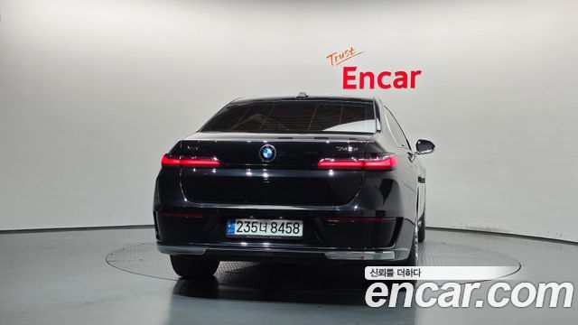 BMW 7-Series из Кореи Encar