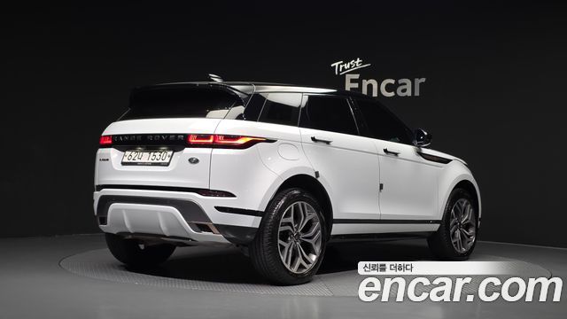Land Rover Range Rover Evoque D180 First Edition — пробег 48 318 км — фото 2 из 5
