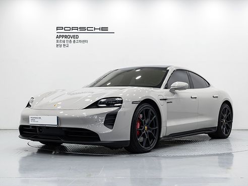 Porsche Taycan GTS — пробег 27 660 км — фото 1 из 5