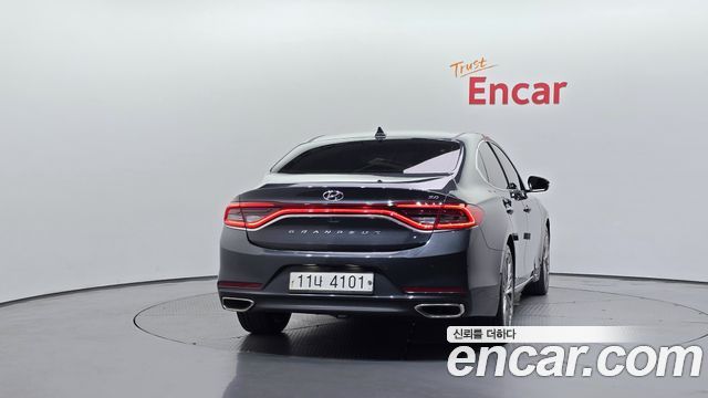 Hyundai Grandeur из Кореи Encar